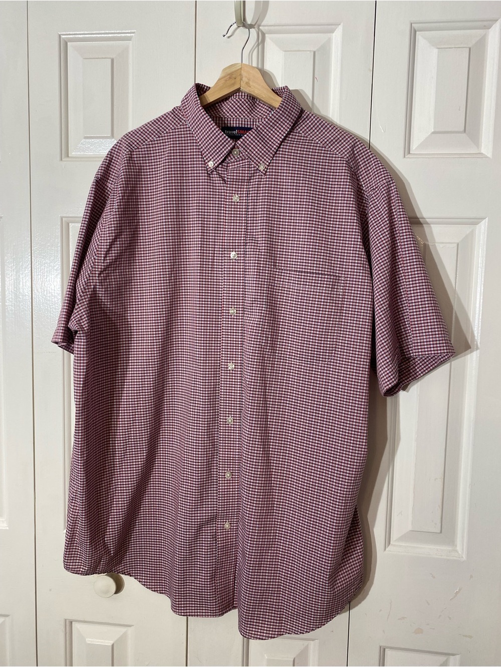 Roundtree & Yorke TravelSMART Short-Sleeve Button-Down Shirt - Red Gingham